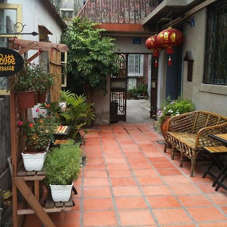 Xiamen Gu Xiang Bie Yuan Hostel Экстерьер фото